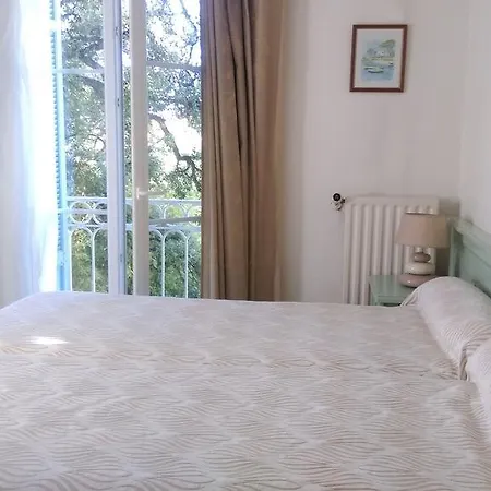 Costeur Solviane Hotel Saint-Raphaël